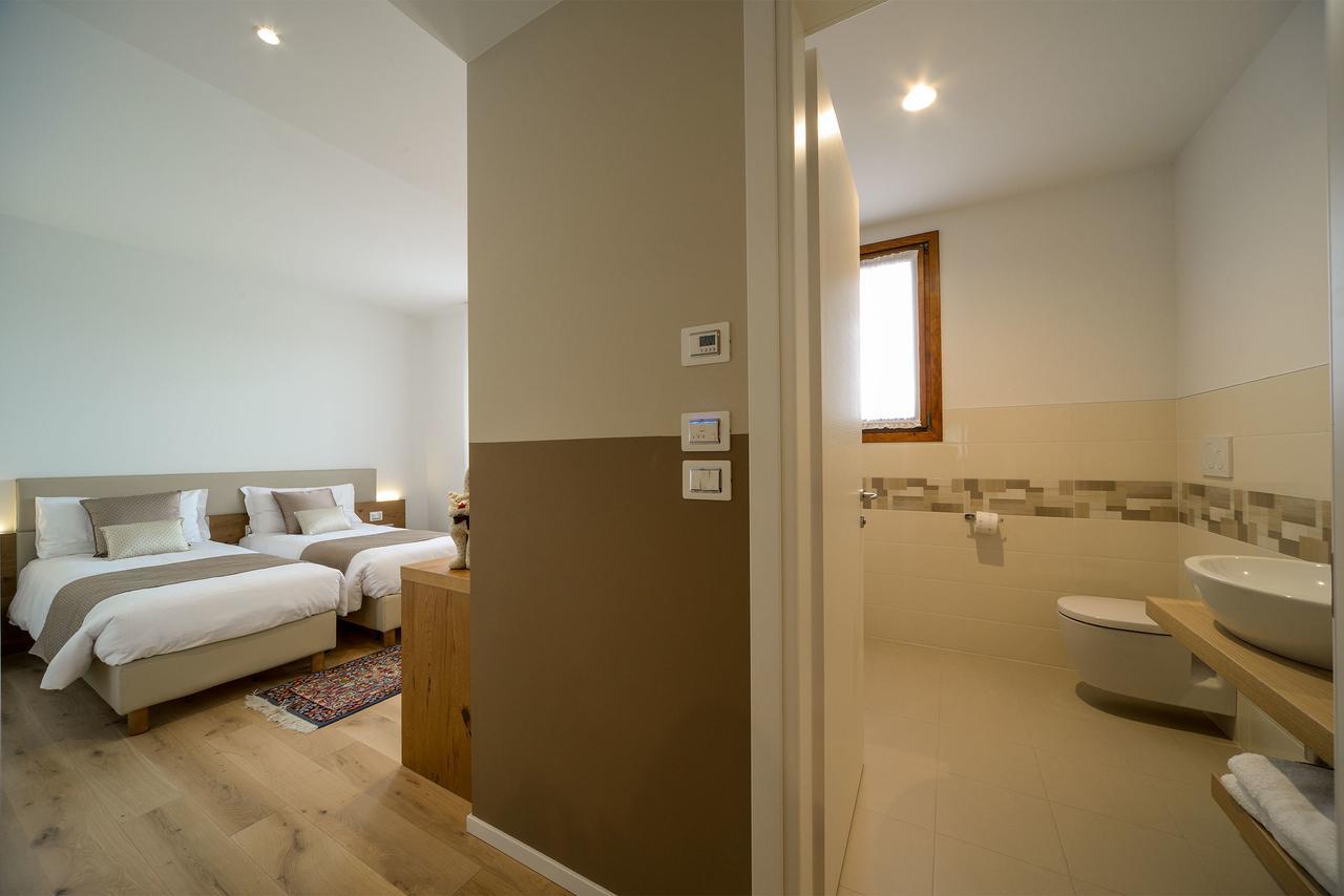 Hotel Ristorante Da Tullio Tarzo ภายนอก รูปภาพ